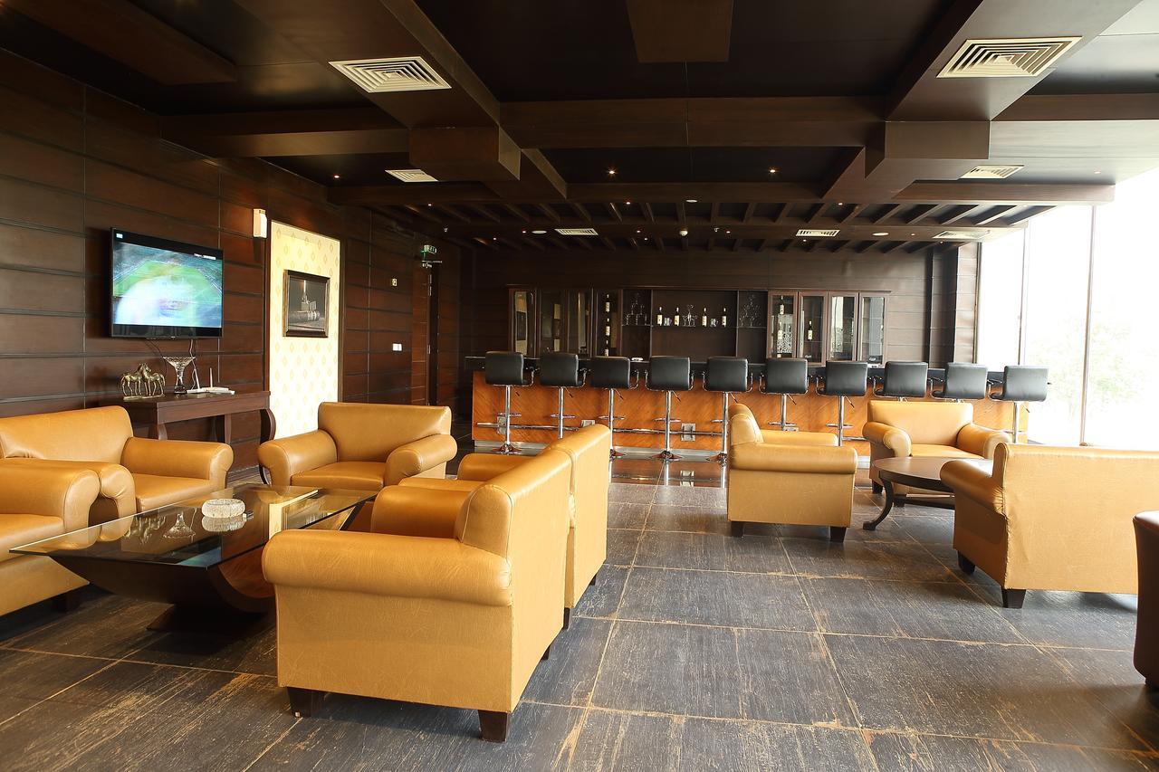 Defence Raya Golf & Country Club Hotel Lahore Exterior foto