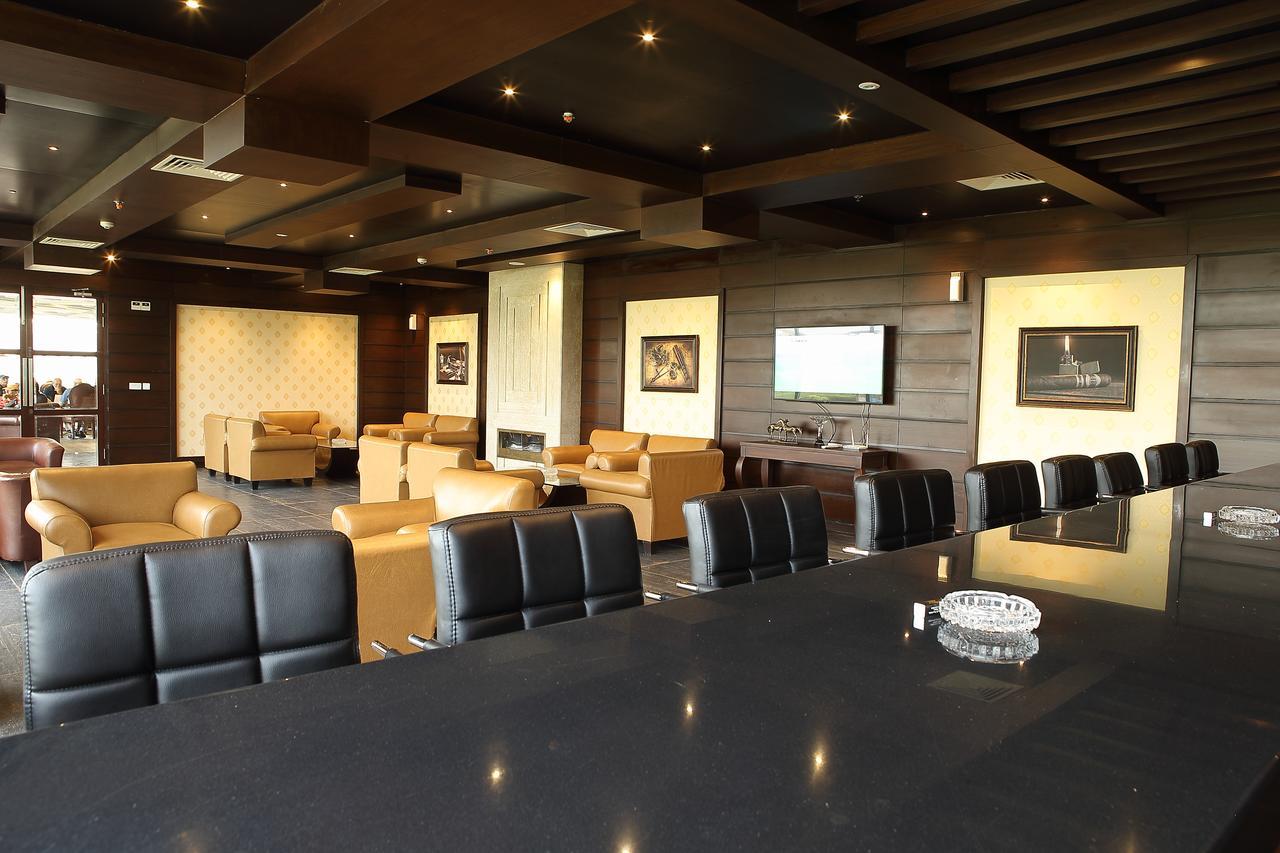 Defence Raya Golf & Country Club Hotel Lahore Exterior foto