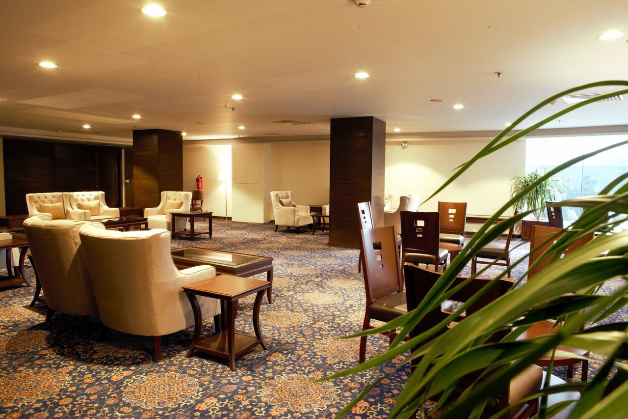 Defence Raya Golf & Country Club Hotel Lahore Exterior foto